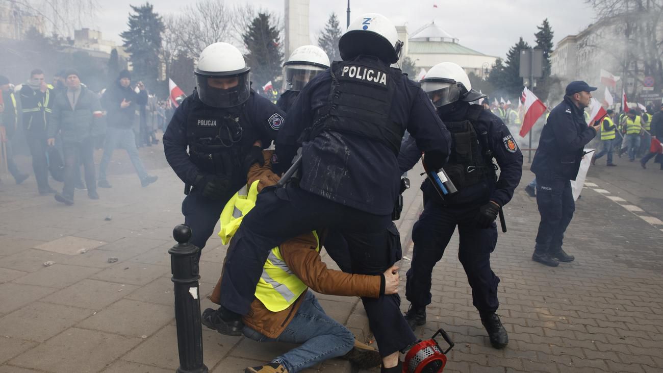 Polen: Sie fordern den "Polexit"