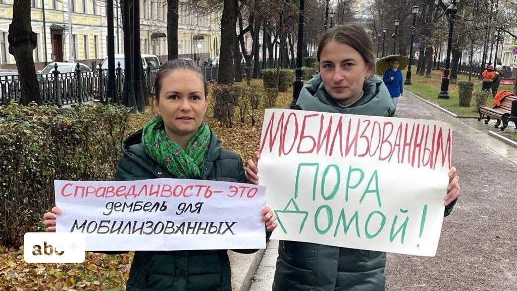 Frauen protestieren: Russische Soldaten sollen zurückkommen