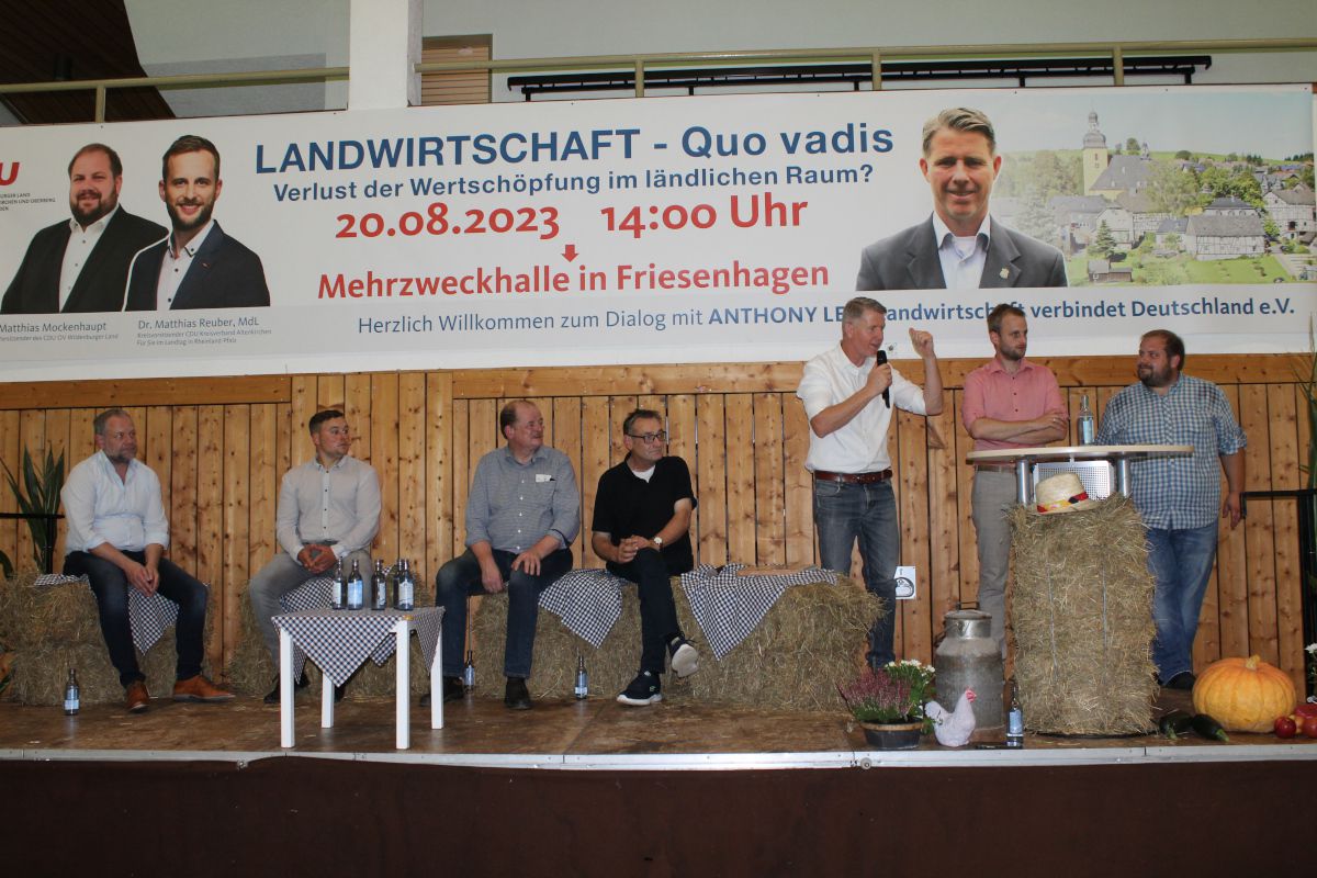 Erfolgreiche Veranstaltung "Landwirtschaft quo vadis" der CDU im Kreis Altenkirchen mit Anthony Lee