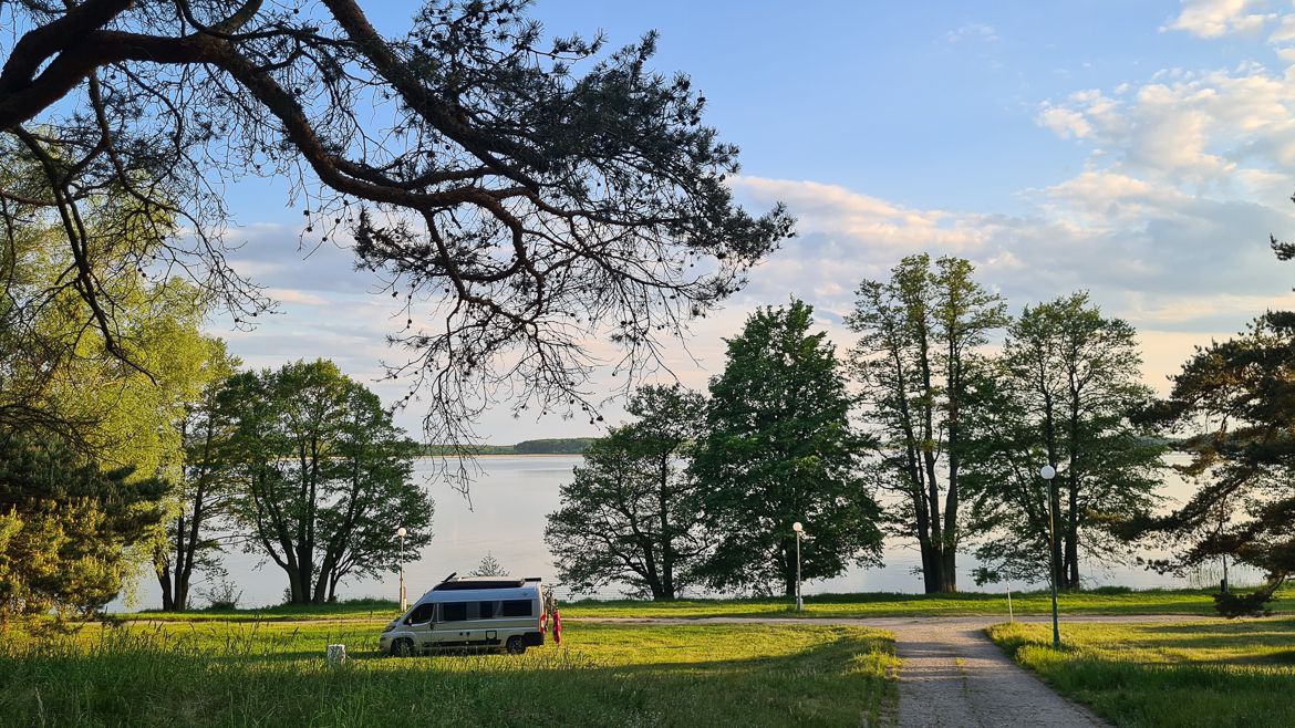 Von See zu See in Masuren: Idyllischer Camping-Trip in Polen
