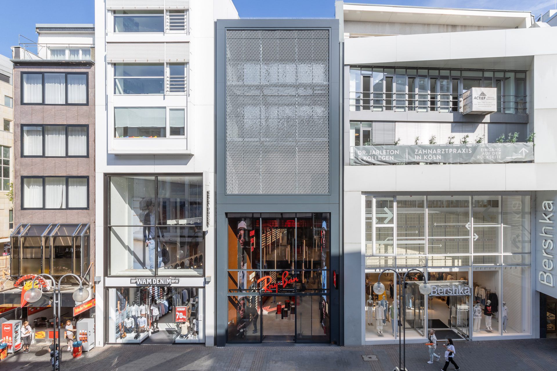 Generalsanierung auf engstem Raum: Revitalisierung eines Geschäftshauses in der Kölner Schildergasse