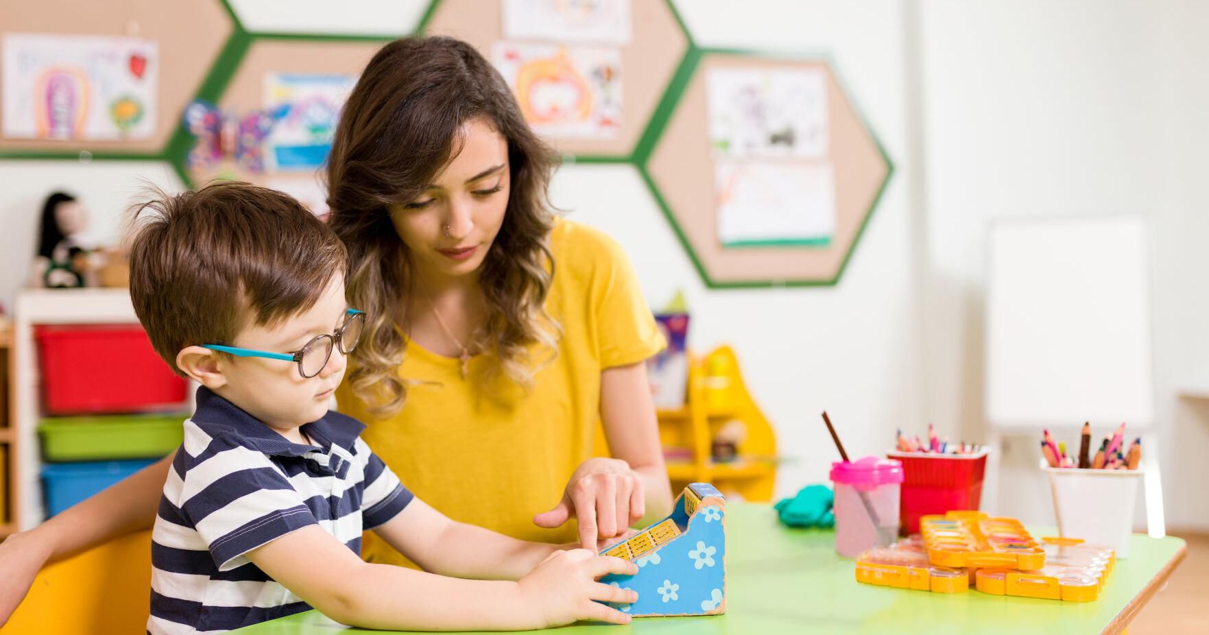 Pritzker promotes childhood daycare initiative