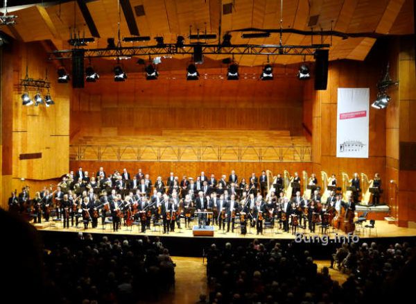Staatsorchester Stuttgart nach einem Konzert in der Liederhalle