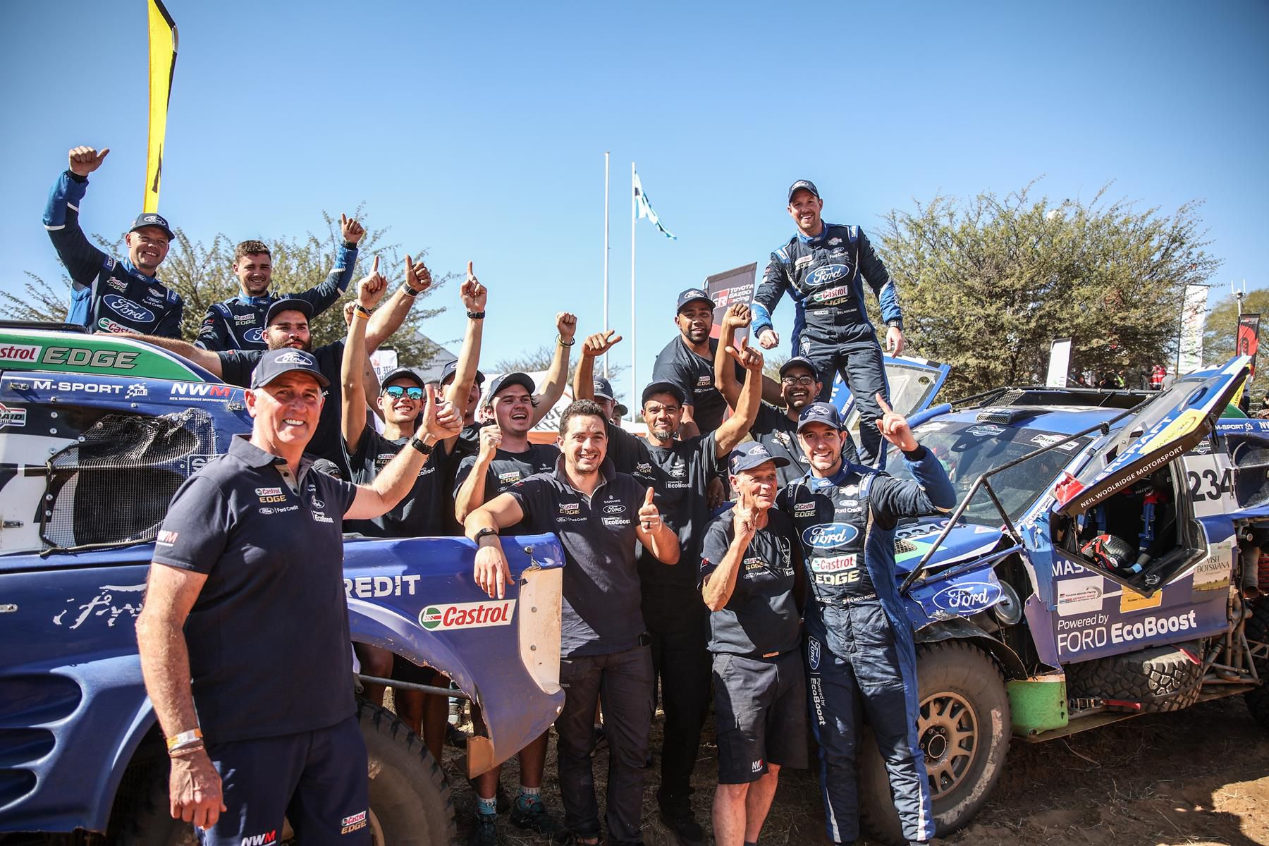 Colin-on-Cars - Ford dominates in the desert