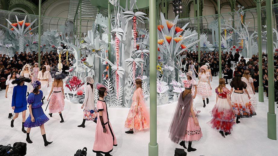 Chanel Haute Couture 2015: Tropischer Fashion-Lust-Garten | desired.de