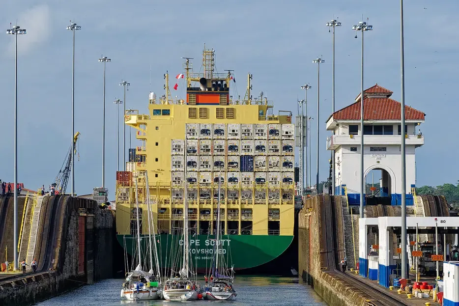 Faszination Panamakanal: Mit dem Kreuzfahrtschiff vom Atlantik zum Pazifik