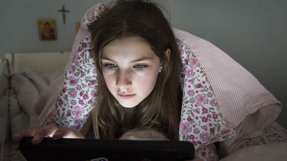 Kommentar über Jugend und das Internet: Eine Kluft tut sich auf