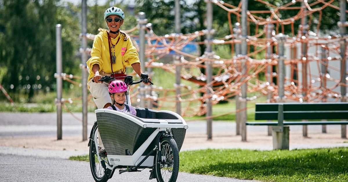 E-Bike Kindertransport: von Anhänger bis Kindersitz