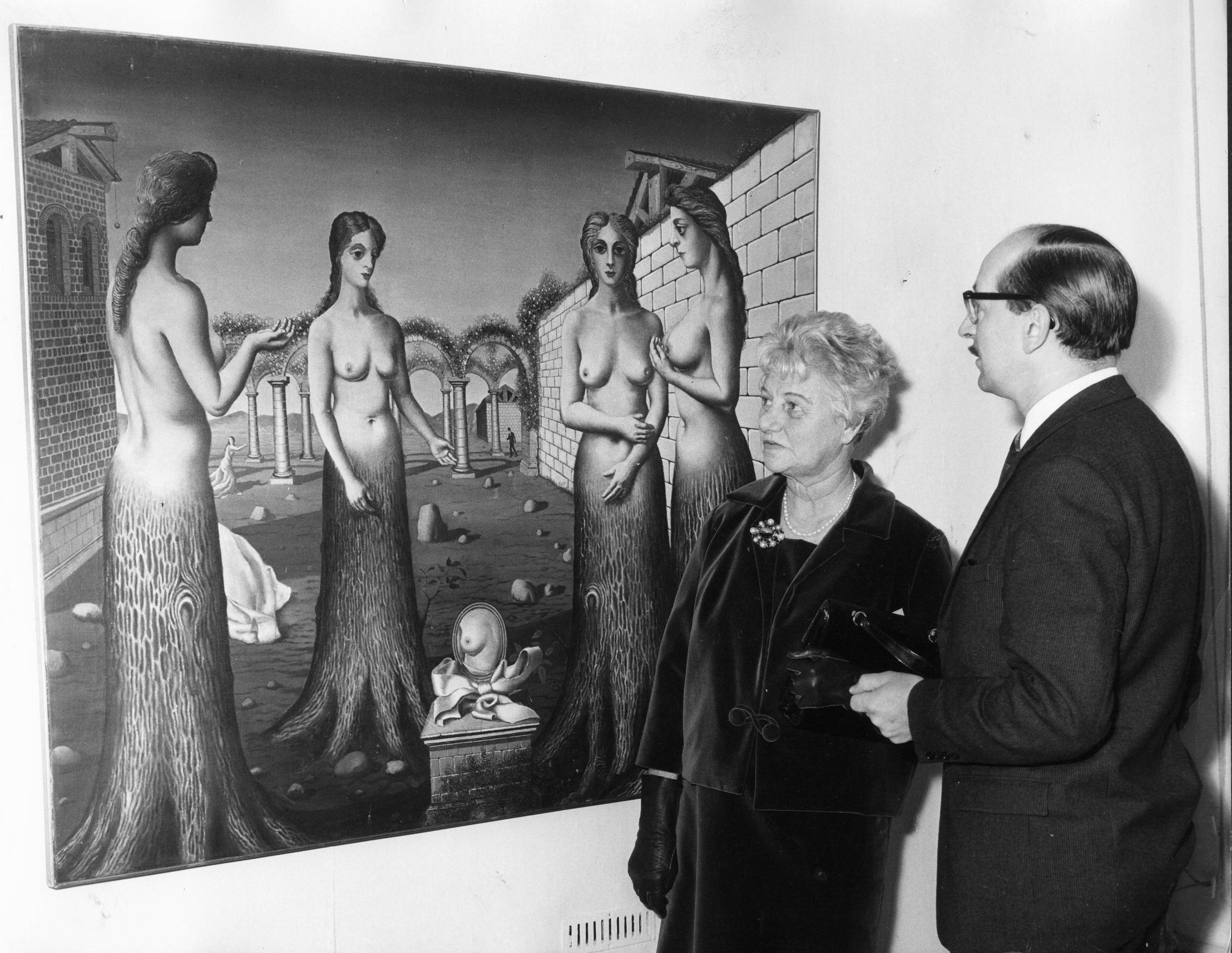 1942 in New York eröffnet - Peggy Guggenheims Galerie „Art of This Century"